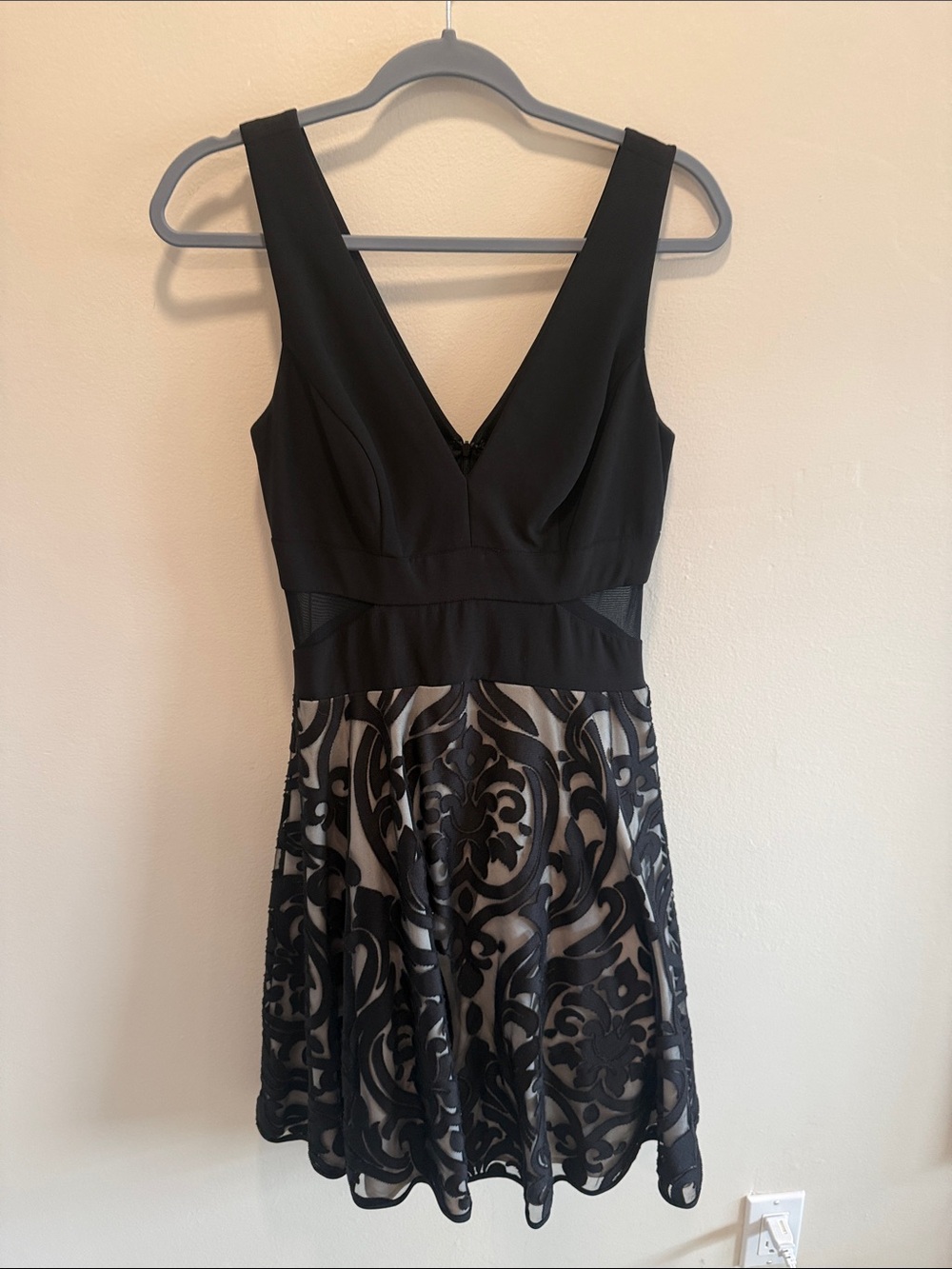 Black Sleeveless V-Neck Dress with Lace Overlay